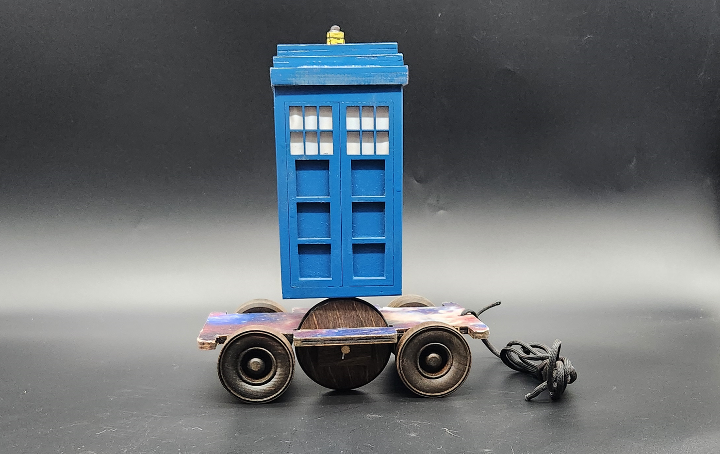 TARDIS Pull Toy